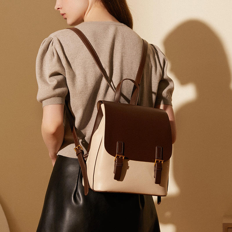 Skórzany Plecak Damski – Retro Styl, Dwukolorowy Design, Średnia Pojemność